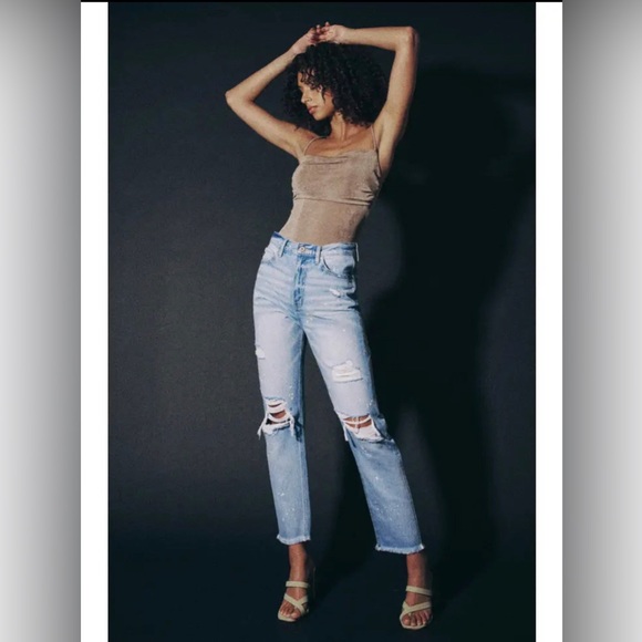 KanCan Mom Jeans- Light Wash - Picture 3 of 3